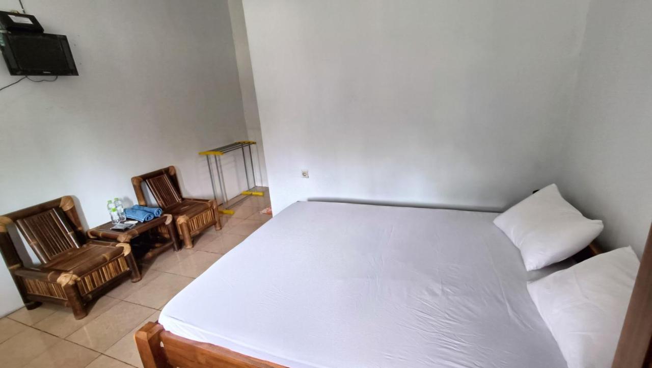 Jogo Segoro Homestay Mitra Reddoorz Near Pantai Sundak Gunungkidul Ngandong المظهر الخارجي الصورة
