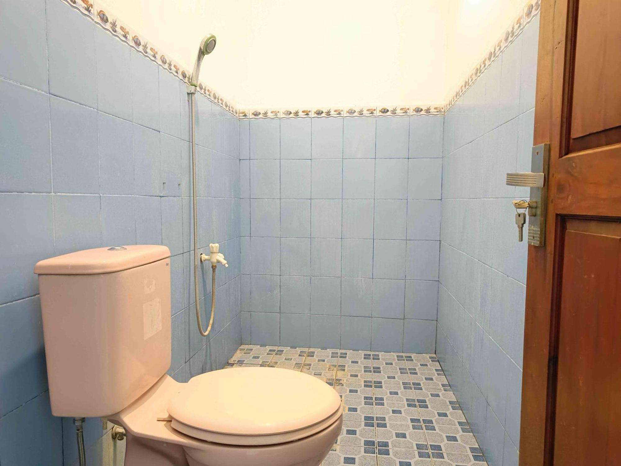 Jogo Segoro Homestay Mitra Reddoorz Near Pantai Sundak Gunungkidul Ngandong الغرفة الصورة
